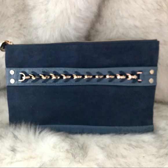 Bag - Picture 1 of 3